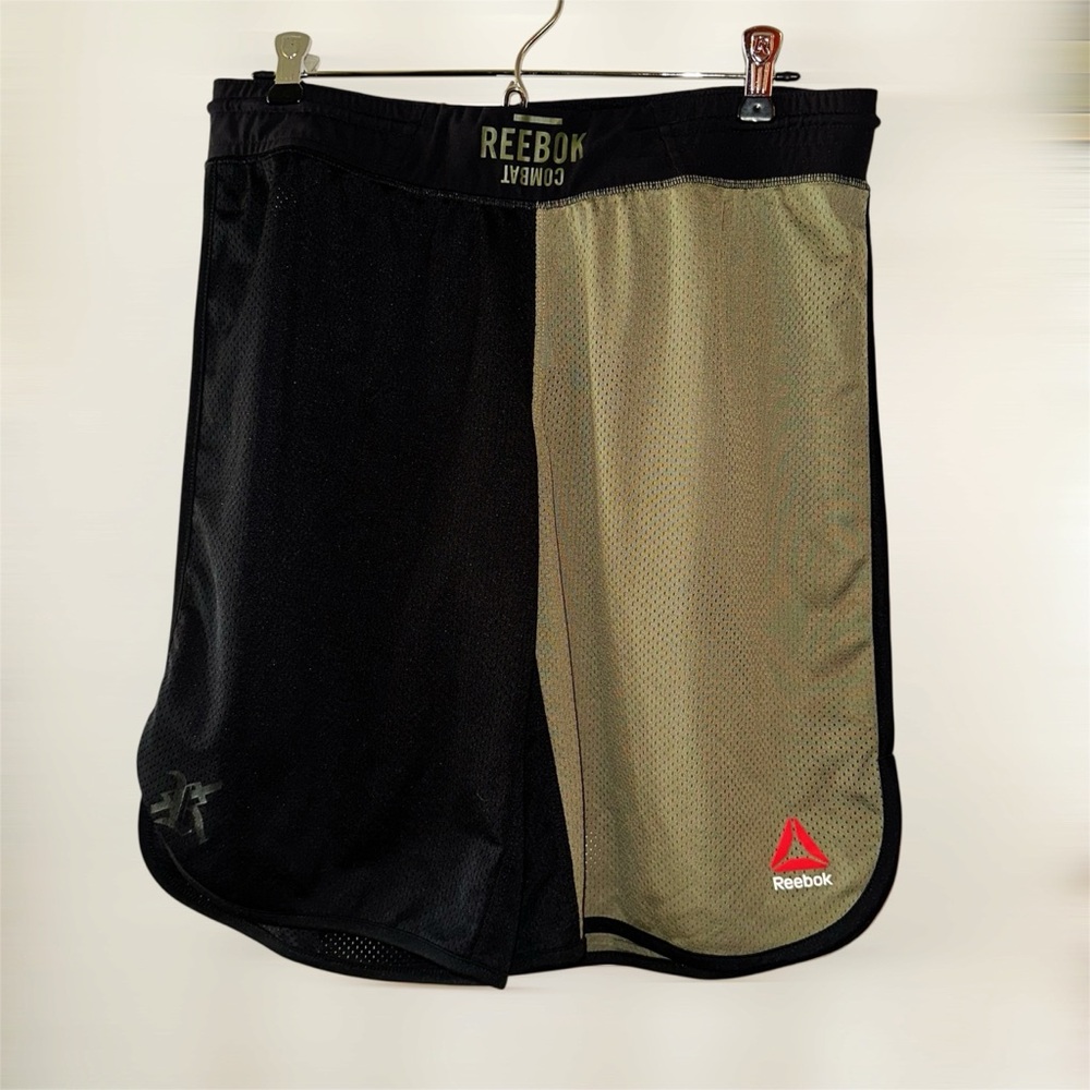 Reebok Combat Speedwick Mesh Shorts Black and Army Green Sz M